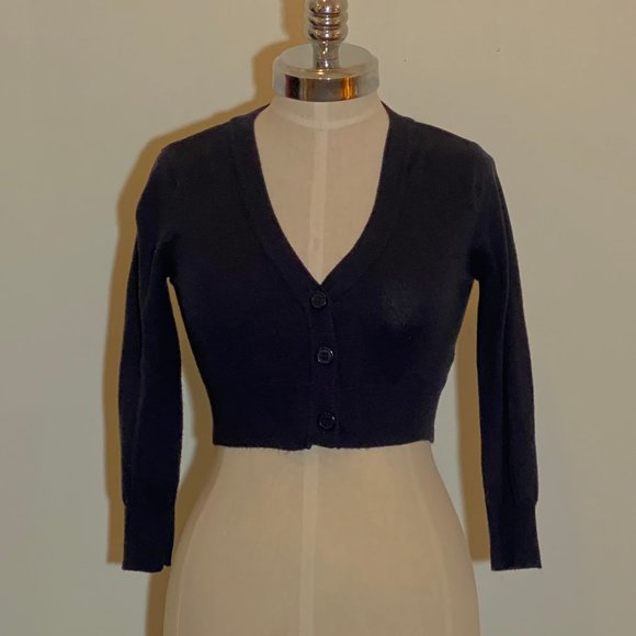 Mak Short Cardigan - Picture 1 of 5